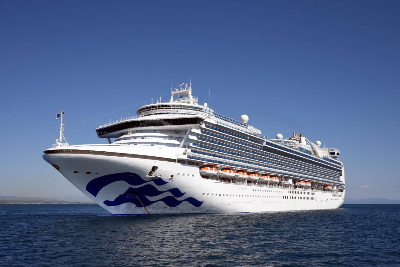 cruise-book-bg